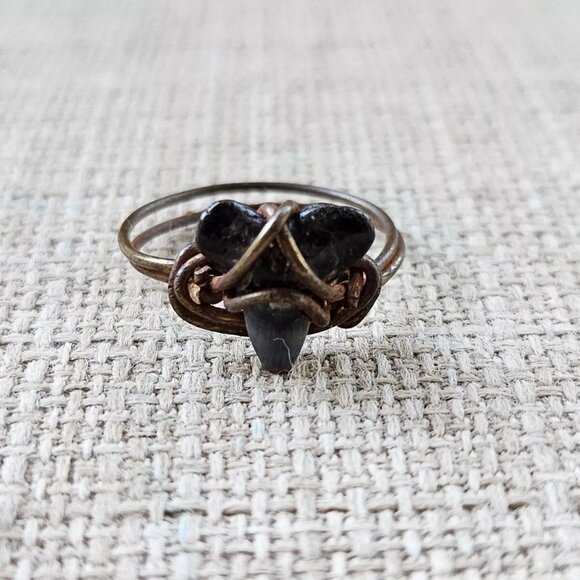 Ring Vintage Jewelry Real Stone Brown Wired Rings Size 6 unbranded - Picture 2 of 9